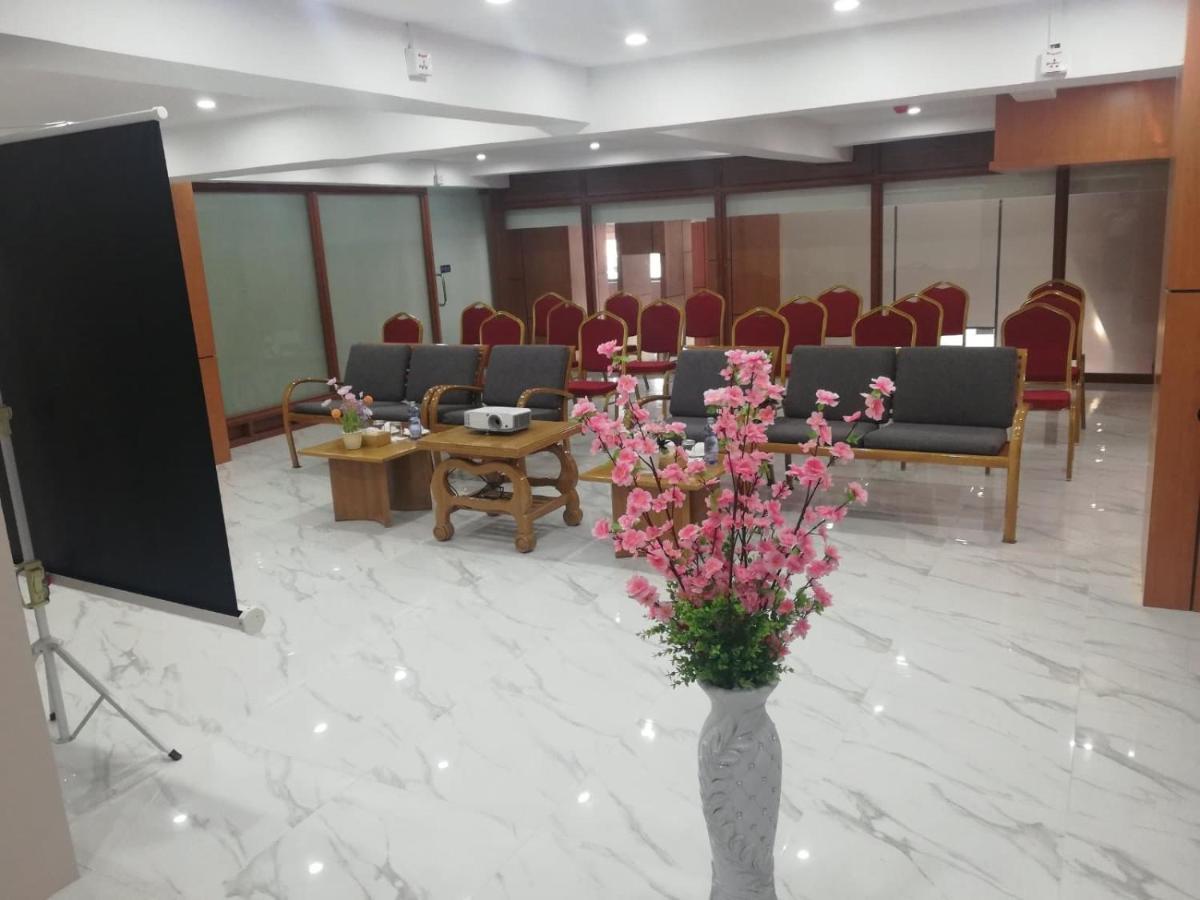 Yangon Hotel 57 Zewnętrze zdjęcie