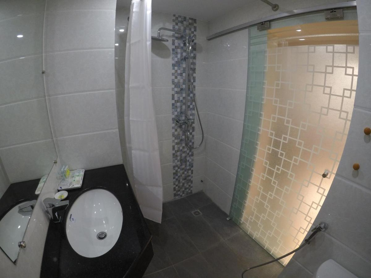 Yangon Hotel 57 Zewnętrze zdjęcie